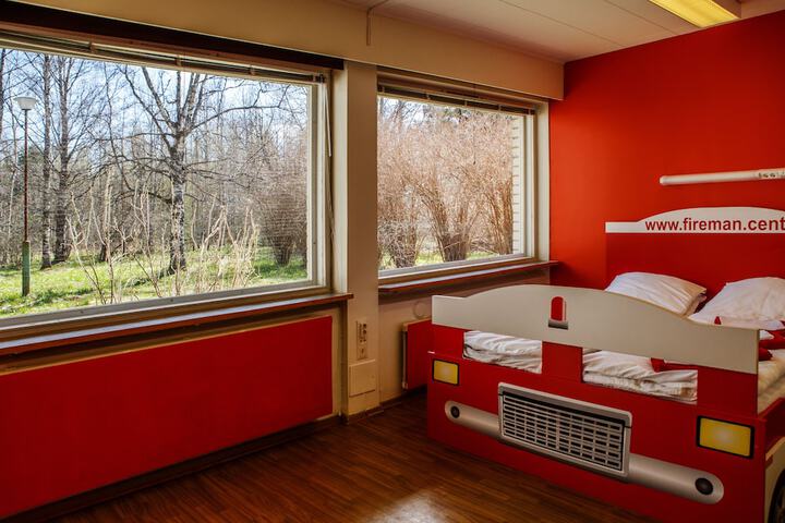 Room 6 of 54