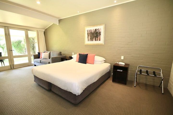 Room 7 of 22