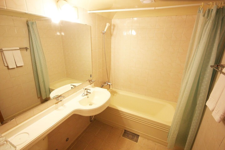 Bath Amenities