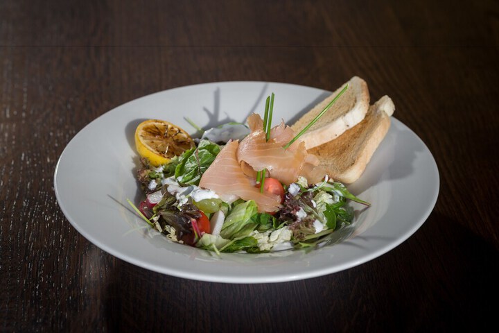 Dining 46 of 71