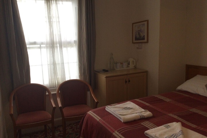 Room 81 of 170