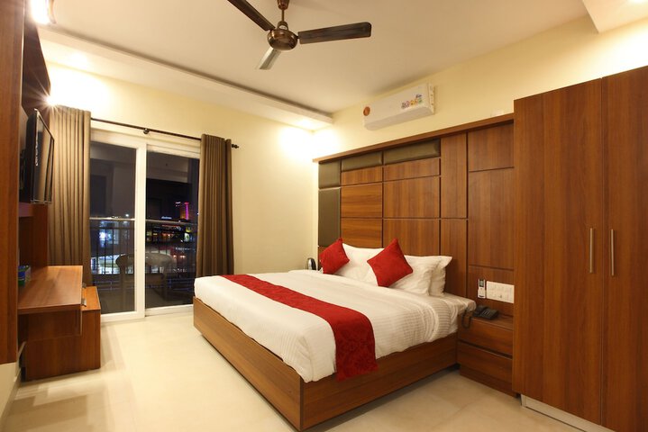 Room 5 of 31