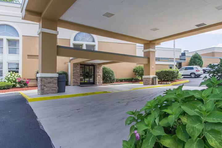 Hotel 36 of 38