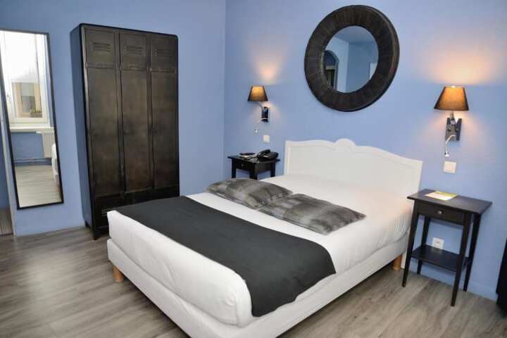 Room 18 of 44