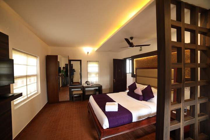 Room 17 of 51