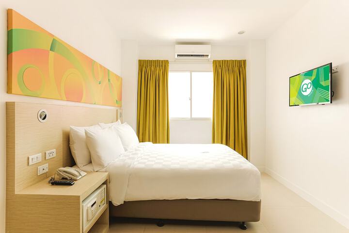 Room 20 of 32