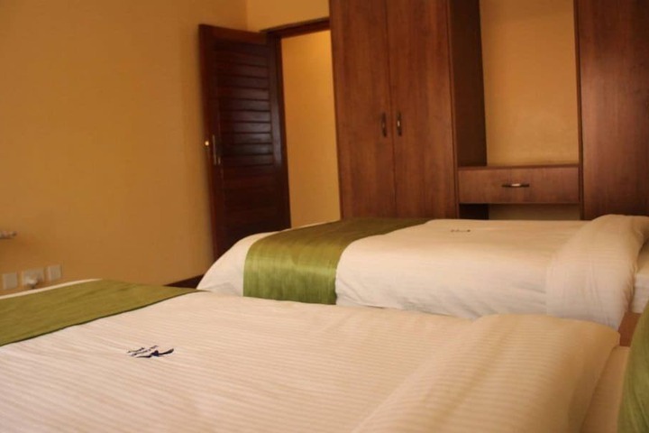 Room 22 of 86