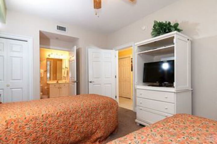 Room 22 of 46