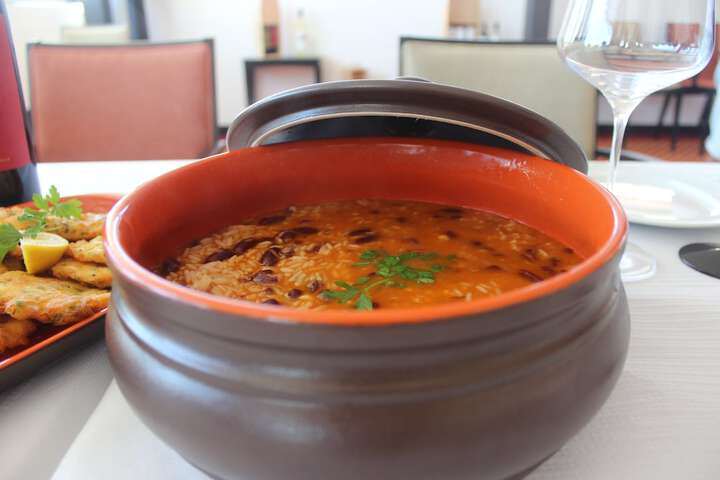 Dining 58 of 129