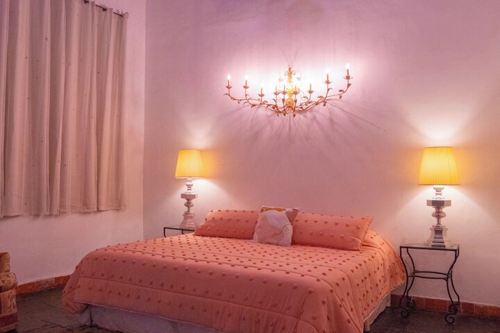 Room 3 of 21
