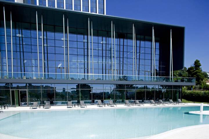 Pool Hotel