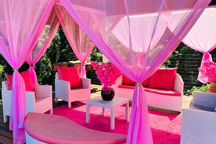 Pousada Pink Village in Campos do Jordão