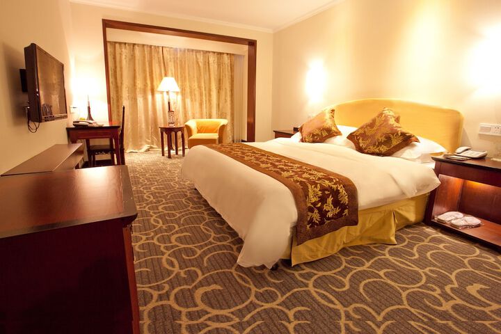 Room 13 of 46