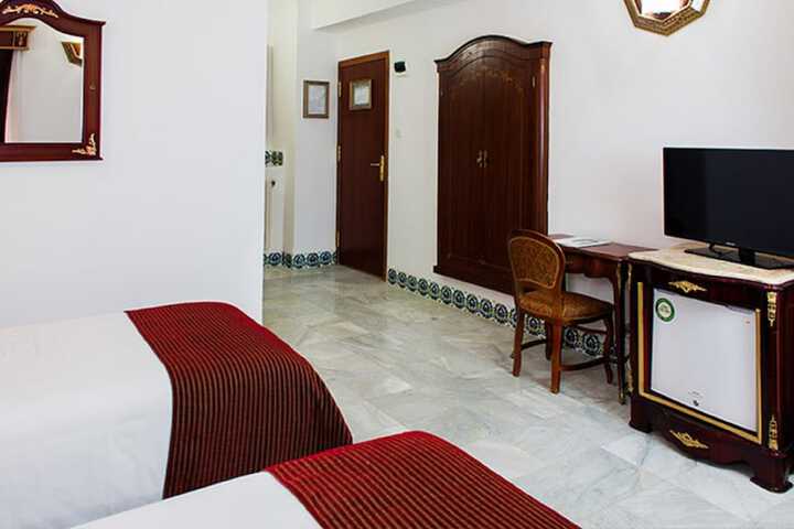 Room 9 of 52