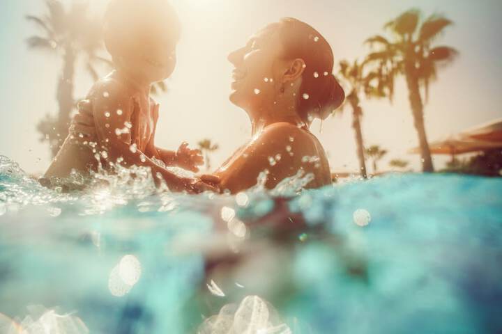Pool Hotel