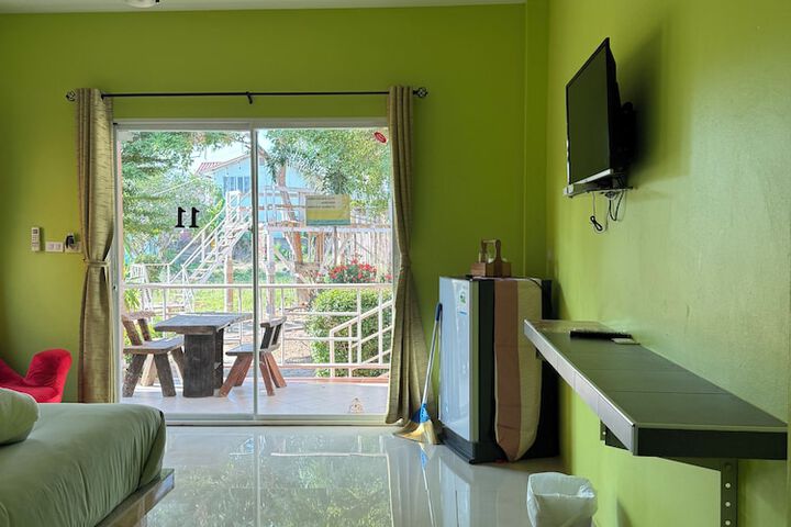 Room 8 of 59