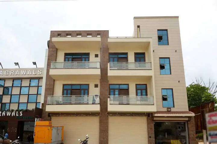 Goroomgo Sukhman International Amritsar