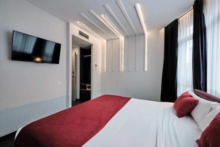 Room 36 of 99
