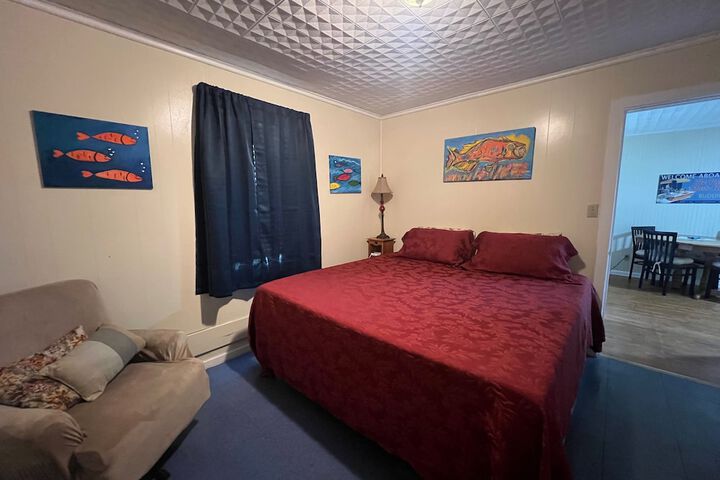 Room 20 of 98
