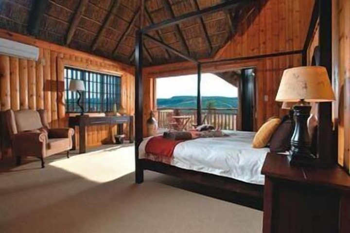Room 3 of 20