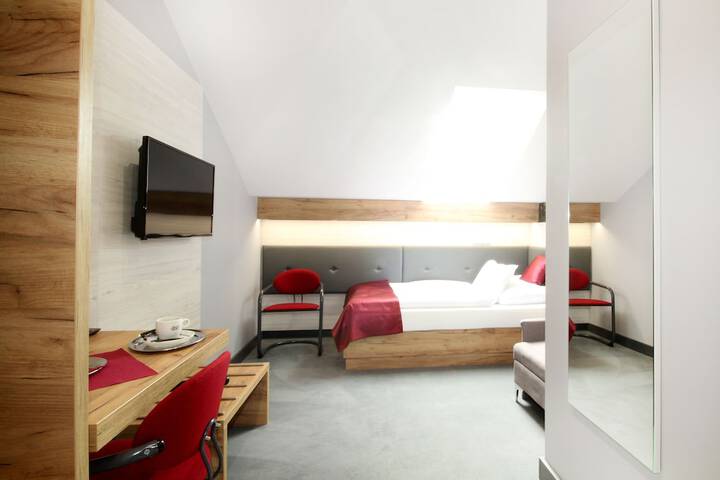 Room 11 of 52