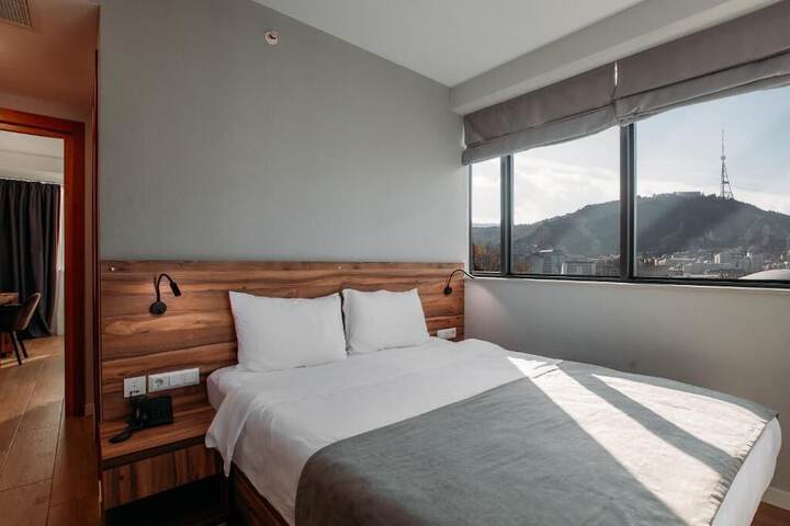 Room 22 of 60