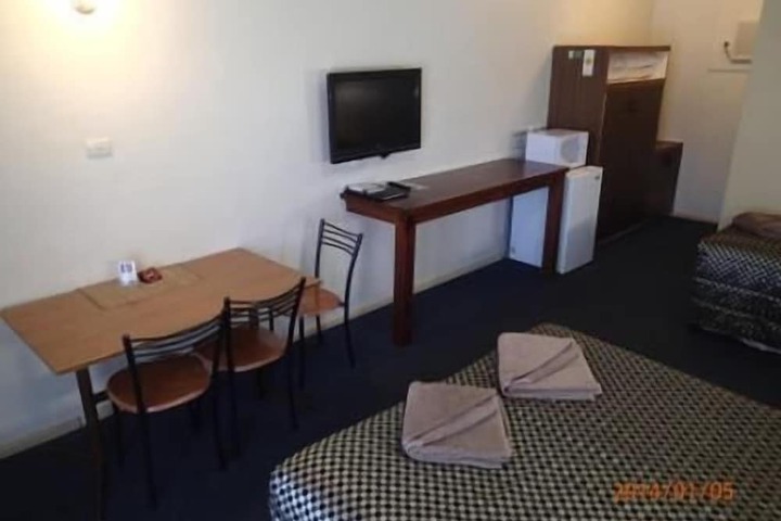 Room 6 of 29