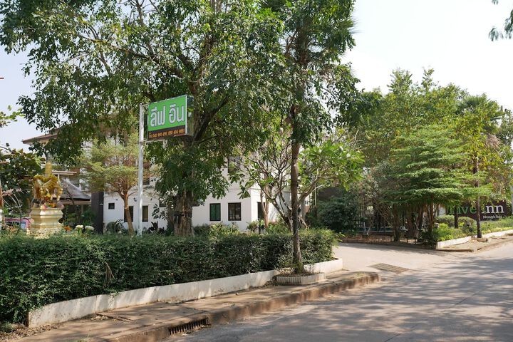 Hotel 4 of 19
