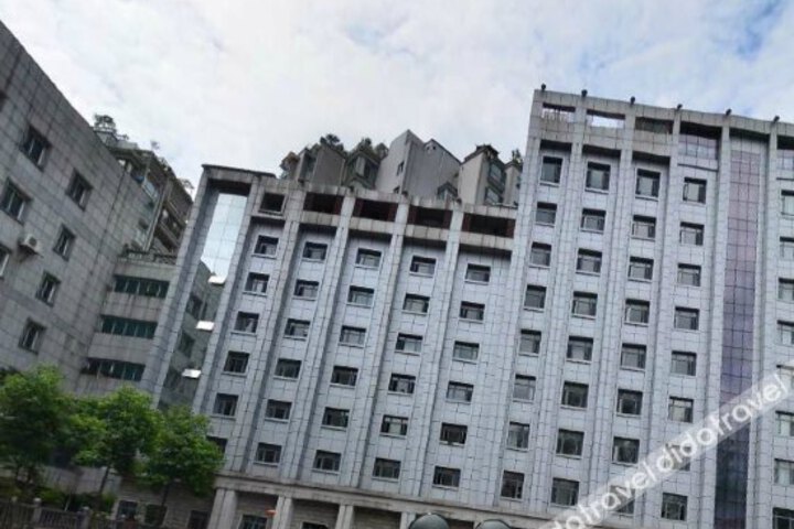 ZunYi HaoRun Hotel