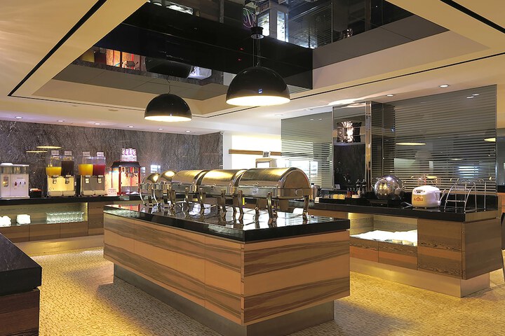 Breakfast/Coffee Service 13 of 15