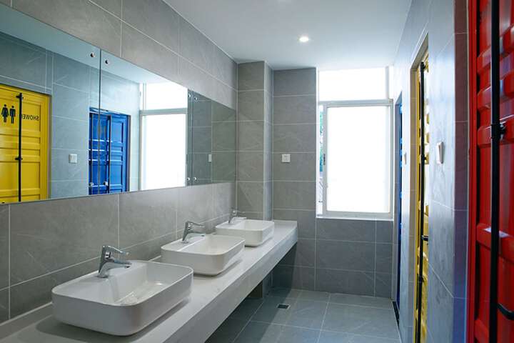 Room 14 of 47