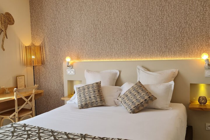 Hotel Interior 155 of 210