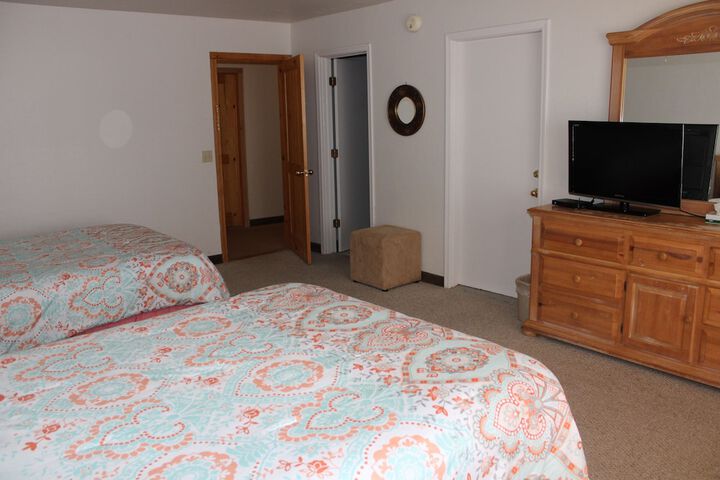 Room 20 of 104