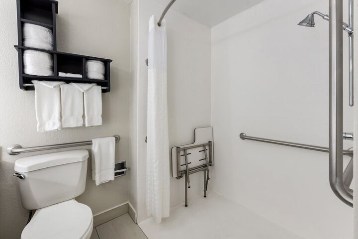 Room 17 of 55
