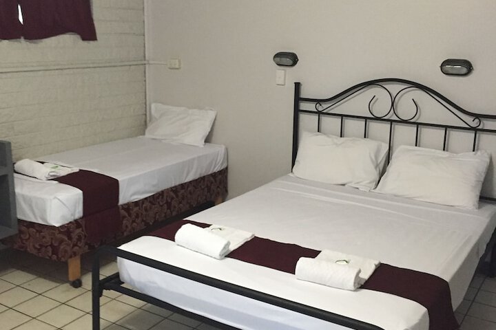 Room 6 of 20