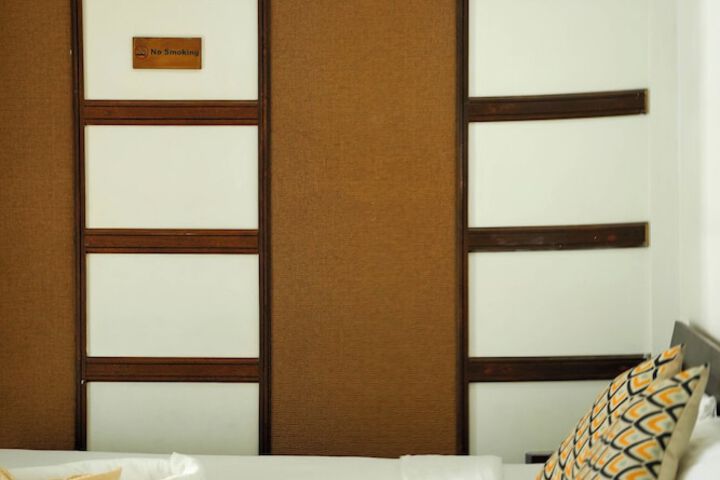 Room 36 of 95