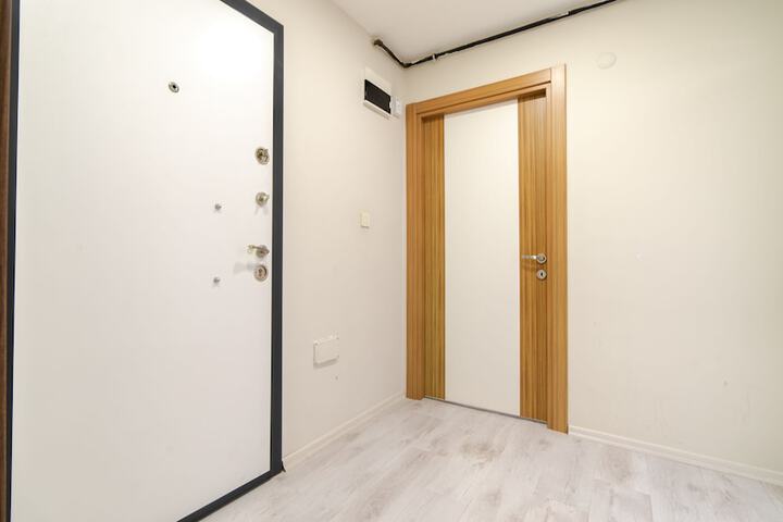 Room 30 of 37