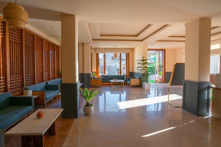 Hotel Interior 5 of 18
