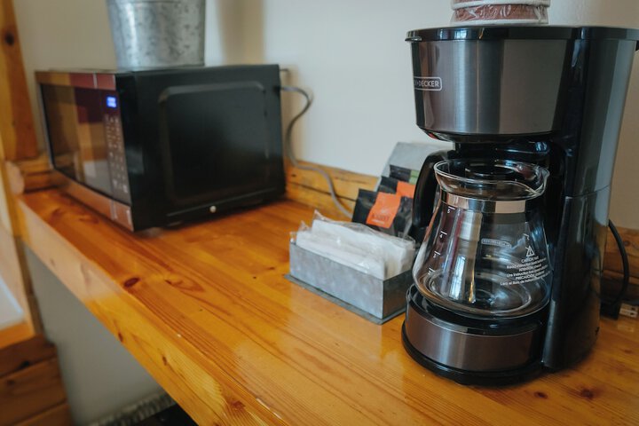 Breakfast/Coffee Service 72 of 111