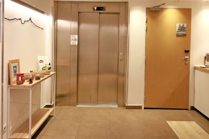 Lobby Entry