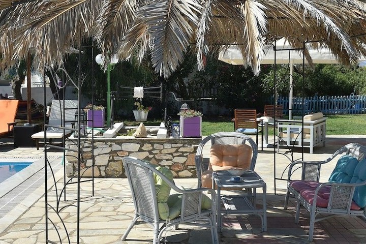Terrace/Patio 30 of 37