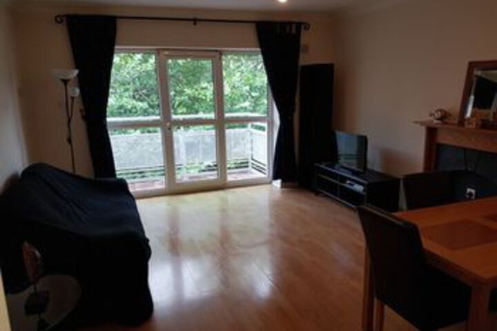 Room 5 of 33