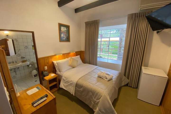 Room 4 of 45