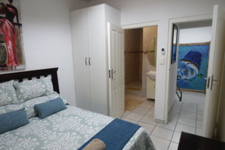 Room 2 of 16