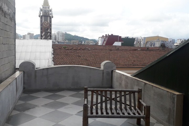 Room 12 of 26