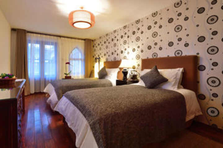 Room 13 of 55