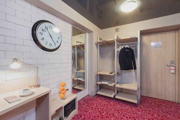 Room 19 of 61