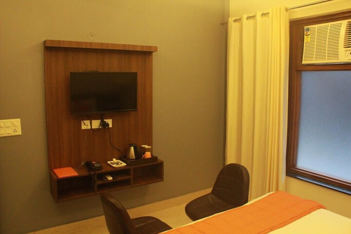 Room 20 of 31