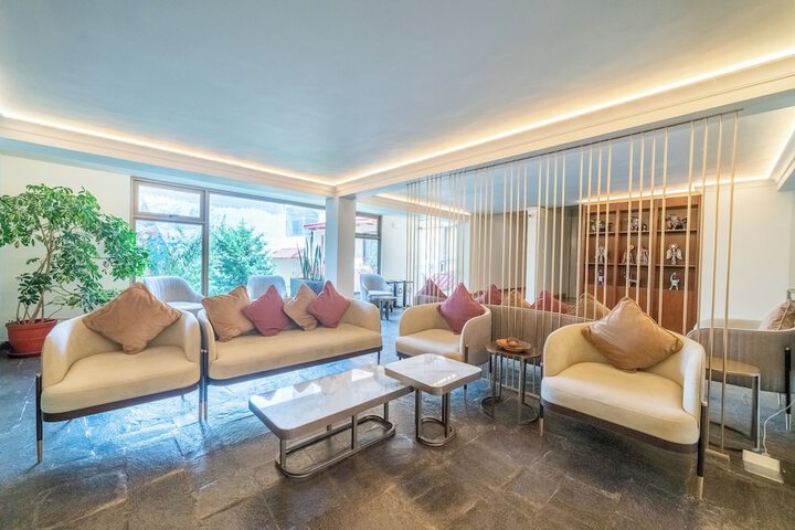 Lobby Photos