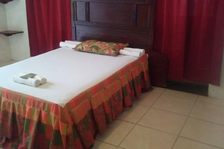 Room 3 of 5